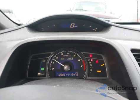 2009 Honda Civic Hybrid from USA, damaged, VIN JHMFA36299S002251